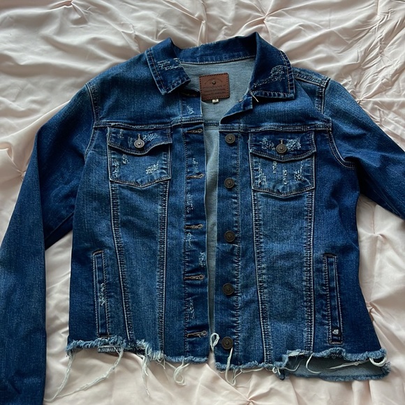 Denim jacket - Picture 2 of 3
